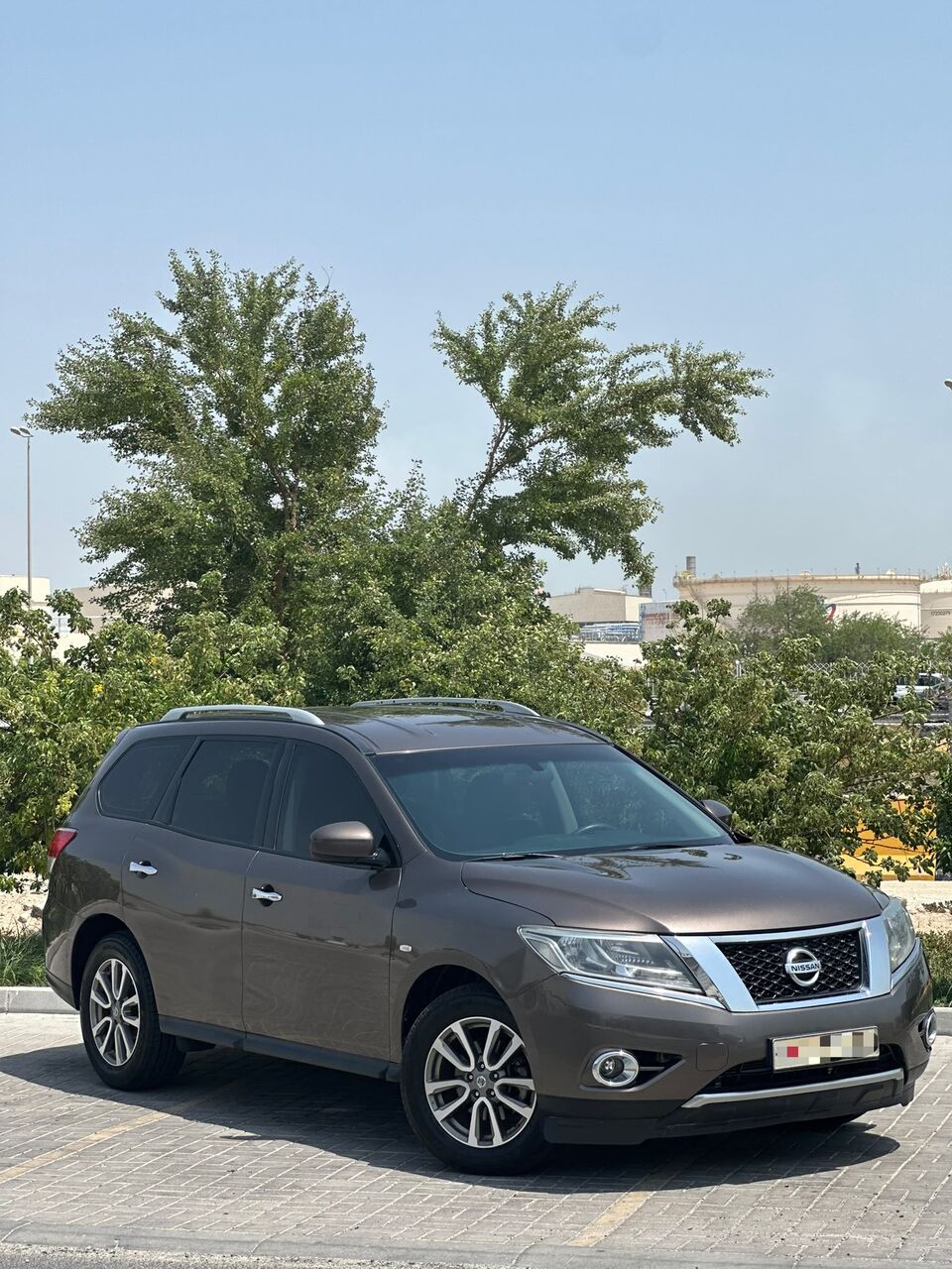 Riffa, Vehicles, Cars & Trucks , BHD 2500,  NISSAN PATHFINDER 2015 GREY,  2015,  Automatic,  151000 KM,