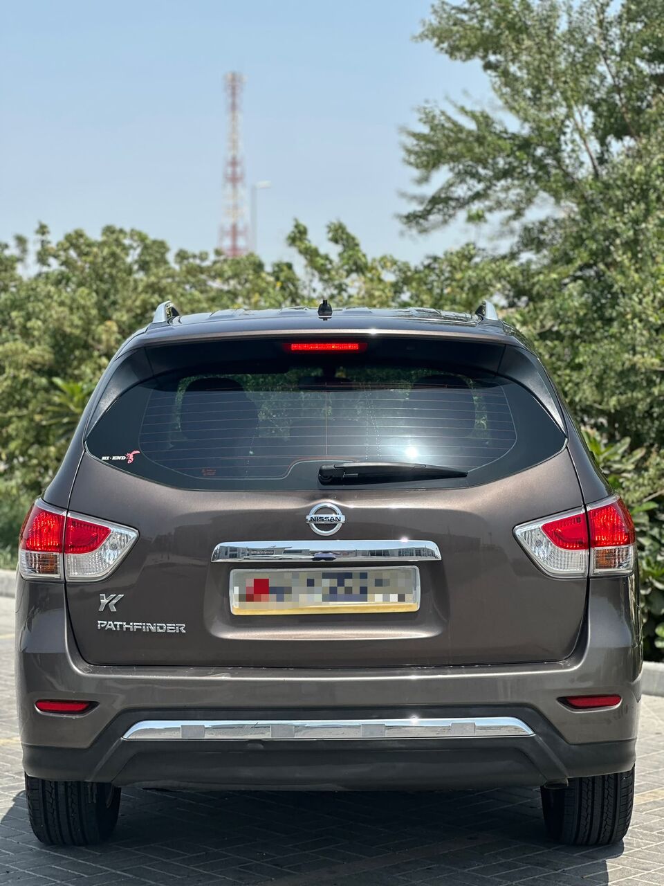Riffa, Vehicles, Cars & Trucks , BHD 2500,  NISSAN PATHFINDER 2015 GREY,  2015,  Automatic,  151000 KM,