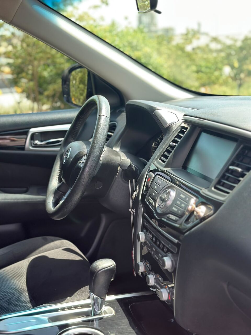 Riffa, Vehicles, Cars & Trucks , BHD 2500,  NISSAN PATHFINDER 2015 GREY,  2015,  Automatic,  151000 KM,