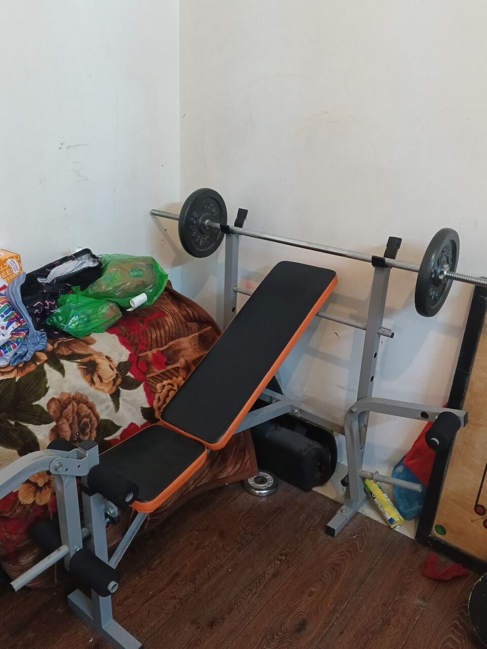 Riyadh, Household Items, SAR 450,  Exercise Bench Press Rod With 10 Kg Plates