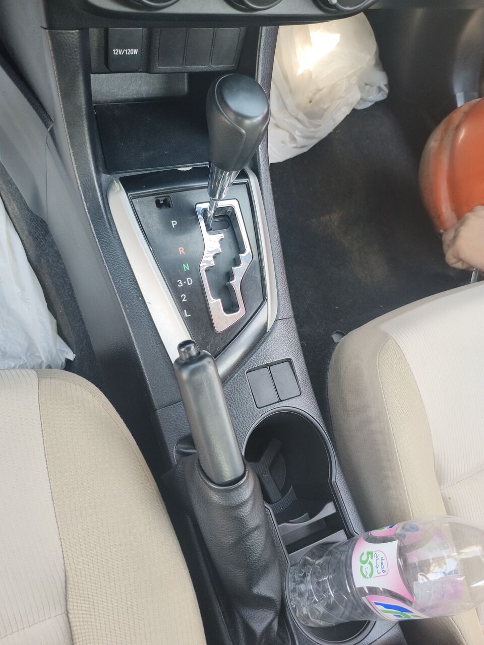 Jeddah, Vehicles, Cars & Trucks , SAR 27500,  Toyota Corolla,  2014,  Automatic,  392149 KM,  Sell My Car