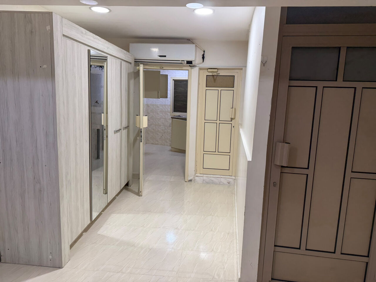 Jidhafs, Apartments, Flats, Houses & Villas, BHD 140/year,  1 BR,  RENT