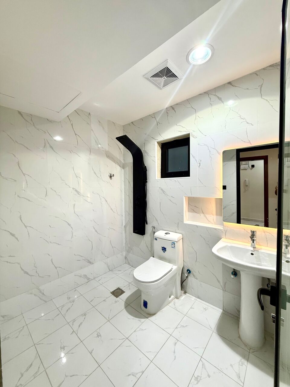 Jubail, Apartments, Flats, Houses & Villas, BRAND NEW FULL FURNISHED APARTMENT AVAILABLE FOR FAMILY