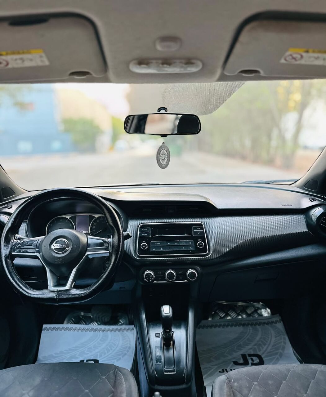 Segaya, Vehicles, Cars & Trucks , BHD 3650,  Nissan Kicks,  2018,  Automatic,  120000 KM,    MODEL WELL MAINTAINED COMPACT SUV CALL OR WHATSAPP ON 35400768 ,33665080
