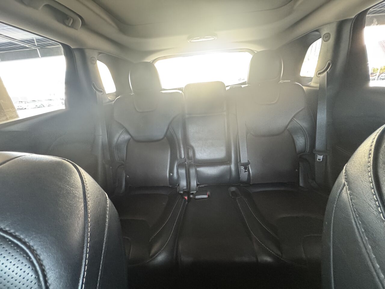 Zinj, Vehicles, Cars & Trucks , BHD 4600,  Jeep Cherokee Limited,  2017,  Automatic,  100000 KM,  Jeep Cherokee GCC Specs, 3.2L V6 Limited, Fully Loaded, 100,000 Km, Dealer Maintained