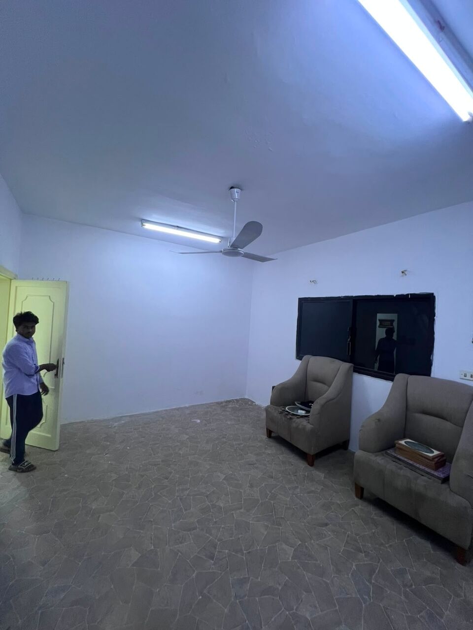 Jeddah, Rooms for Rent, SAR 1/month,  Spacious Bachelor Rooms Available