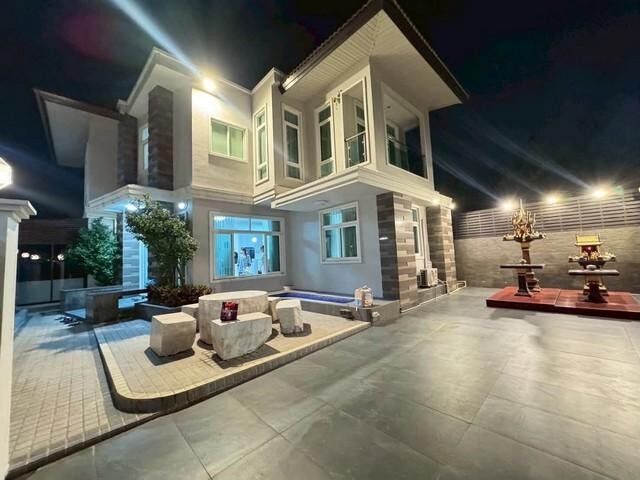 Bangkok, Real Estate For Sale, THB 14500000,  6 BR,  75 Sq. Feet,  HS 2035 ขายบ้านเดี่ยว 2 ชั้น 75 ตรว. 6 ห้องนอน ล