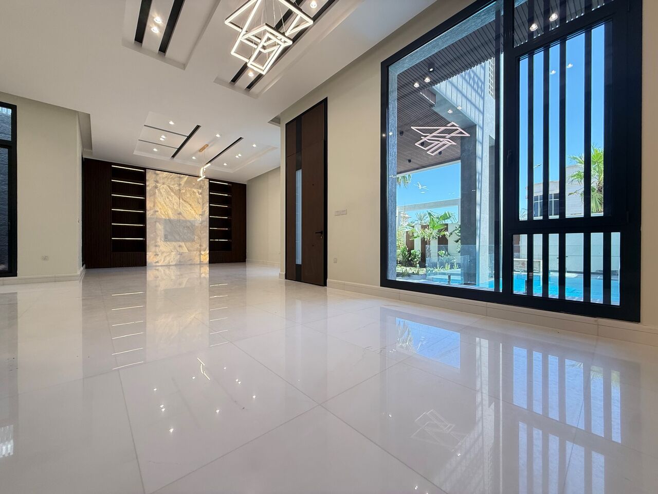 Kuwait City, Apartments, Flats, Houses & Villas, KWD 2750/month,  5 BR,  Abu Al Hasania &ndash; Fantastic, Contemporary, Five Master Bedroom Villa