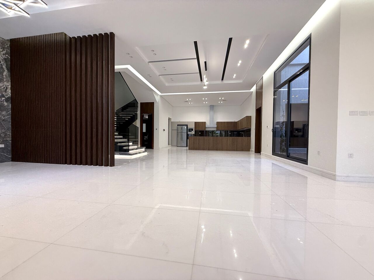 Kuwait City, Apartments, Flats, Houses & Villas, KWD 2750/month,  5 BR,  Abu Al Hasania &ndash; Fantastic, Contemporary, Five Master Bedroom Villa