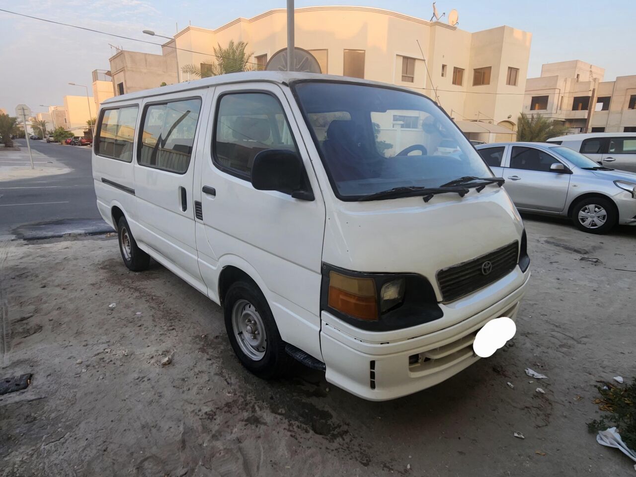 Manama, Vehicles, Cars & Trucks , BHD 1090,  Toyota HIACE 2002,  2002,  Manual,  642000 KM,   (Great Condition)