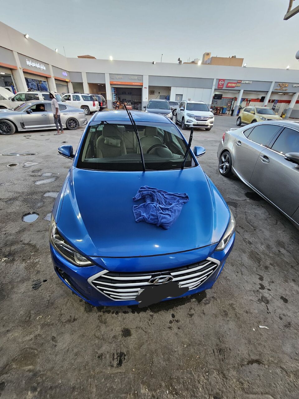 Al Muruj, Vehicles, Cars & Trucks , SAR 34000,  Hyundai Elantra,  2017,  Automatic,  209050 KM,  Elantra  2.0 For Sale