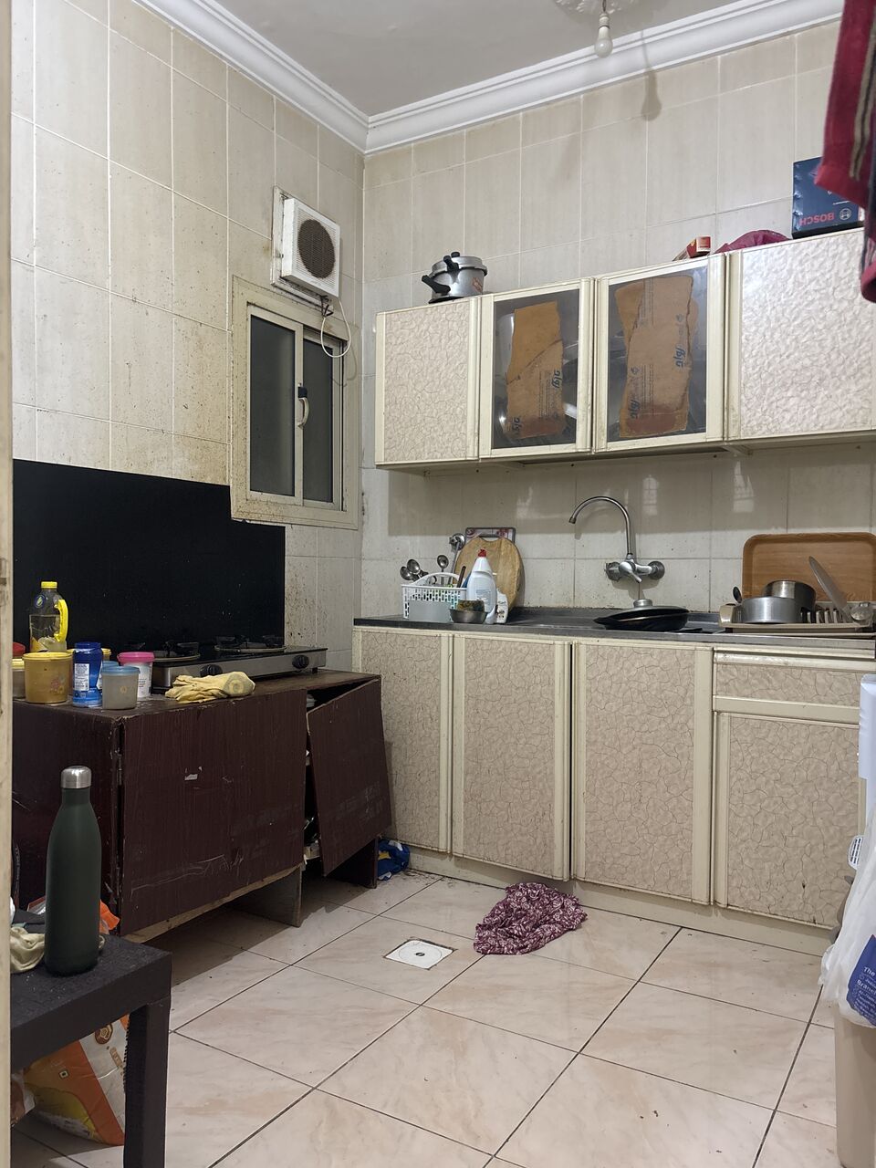 Jeddah, Bedspace Wanted, SAR 1100/month,  Looking For A Decent Bachelor All Included Shared Room