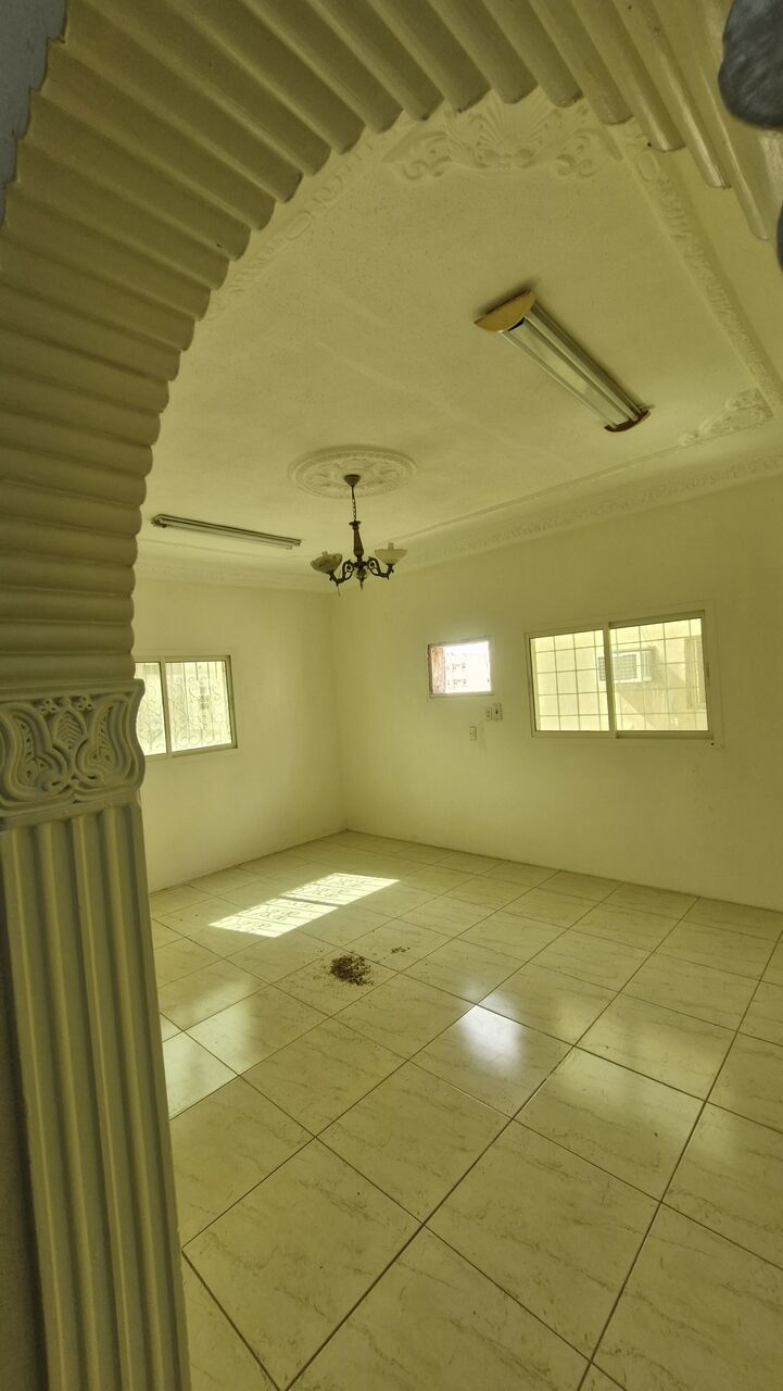 Jubail, Rooms for Rent, SAR 1100/month,  I Want To Sublet A Big Size Majlis Room Unfurnished Suitable For Bachelor / Small Family