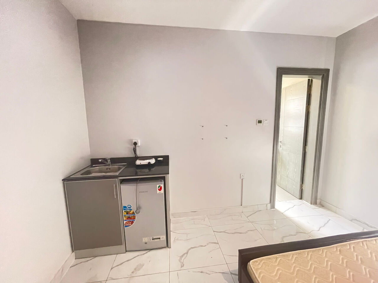 Manama, Apartments, Flats, Houses & Villas, BHD 160/month,  Furnished,  Studio,  Studio Flat FF Im Mahoos 160bd With Ewa