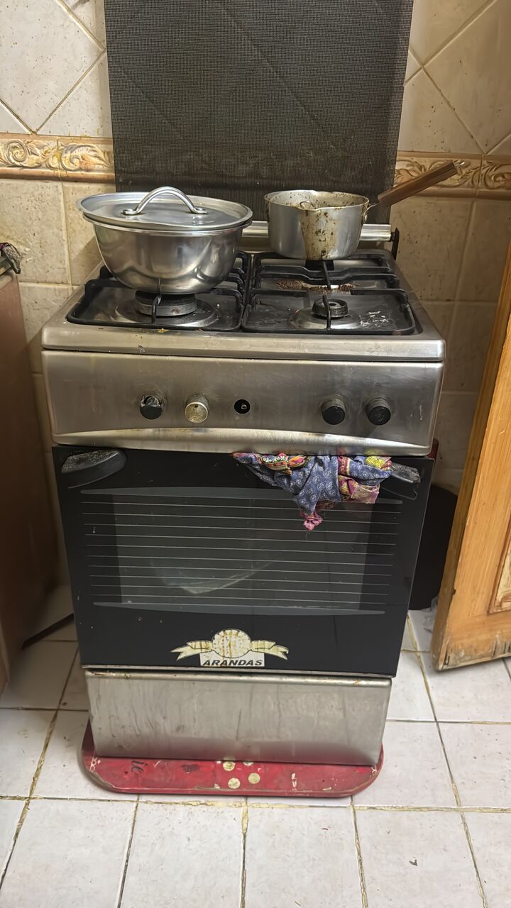 Riyadh, Furniture, SAR 1001000,  House Hold Things