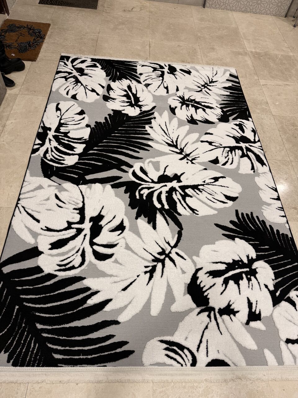 Al Safa, Household Items, SAR 150,  Carpet For Sale 200x300 New