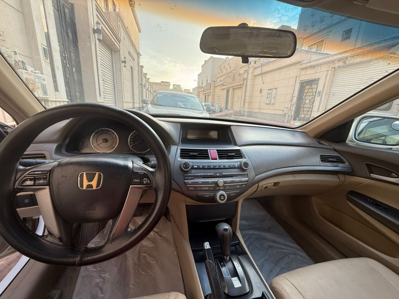 Riyadh, Vehicles, Cars & Trucks , SAR 1500,  Honda Accord,  2010,  Automatic,  281298 KM,    For Rent