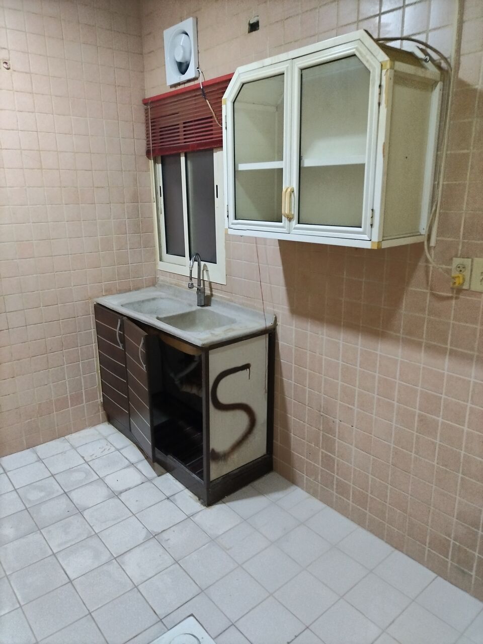 Khobar, Apartments, Flats, Houses & Villas, SAR 17600/year,  2 BR,  Family Apartment For Rent(Two Rooms, Two Bathrooms, A Kitchen.