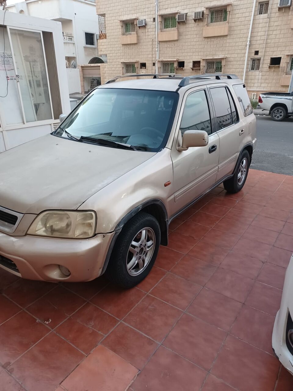 Jeddah, Vehicles, Cars & Trucks , SAR 10000,  Honda CR-V,  2000,  Automatic,  400000 KM,  Honda CRV Price Negotiable 4 Cylinders