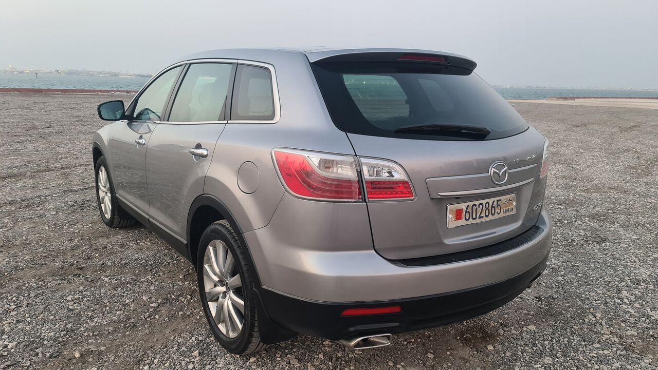 Juffair, Vehicles, Cars & Trucks , BHD 1450,  Mazda CX-09,  2010,  Automatic,  175000 KM,  Mazda CX-9 Full Option Instalments Option Available