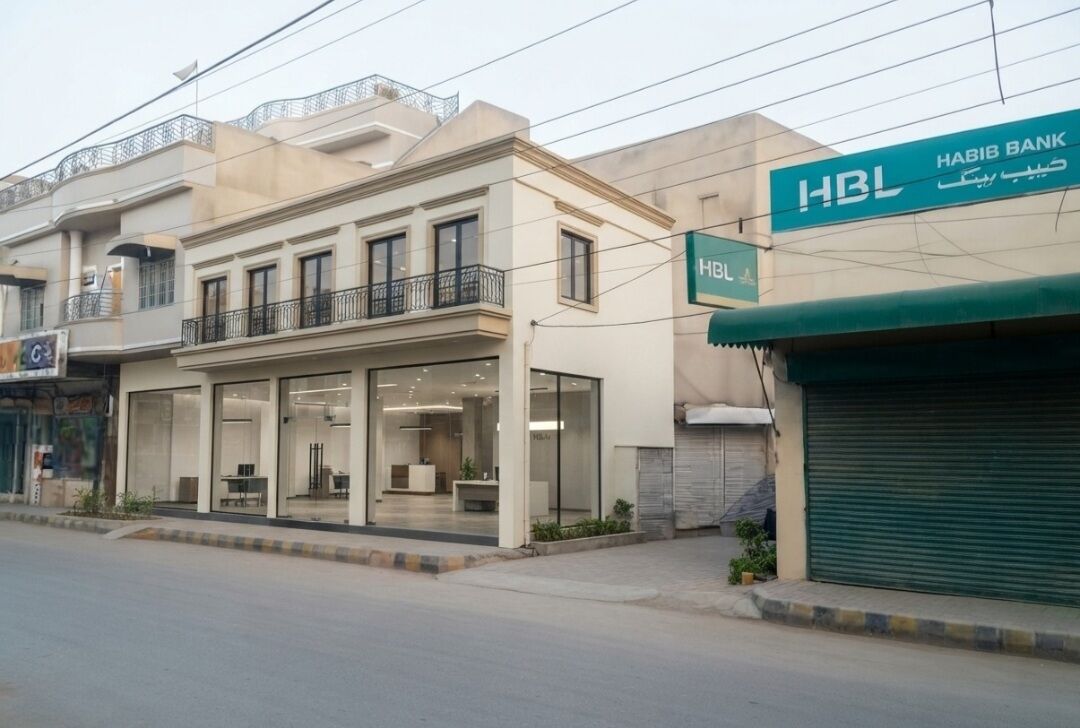 Lahore, Shops, PKR 100000000,  2200 Sq. Feet,  Corner Business Building Investment Monthly Incom
