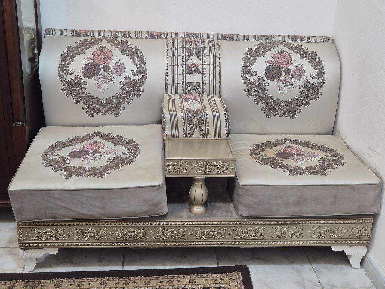 Jeddah, Furniture, SAR 500,  Sofa For Sale