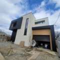 September Home Exterior Renovation Guide For Toronto Homeowners