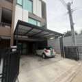 THB 32000,  26 Sq. Feet,  BH4290 ให้เช่าทาวน์โฮม 3 ชั้น หมู่บ้านกลาง