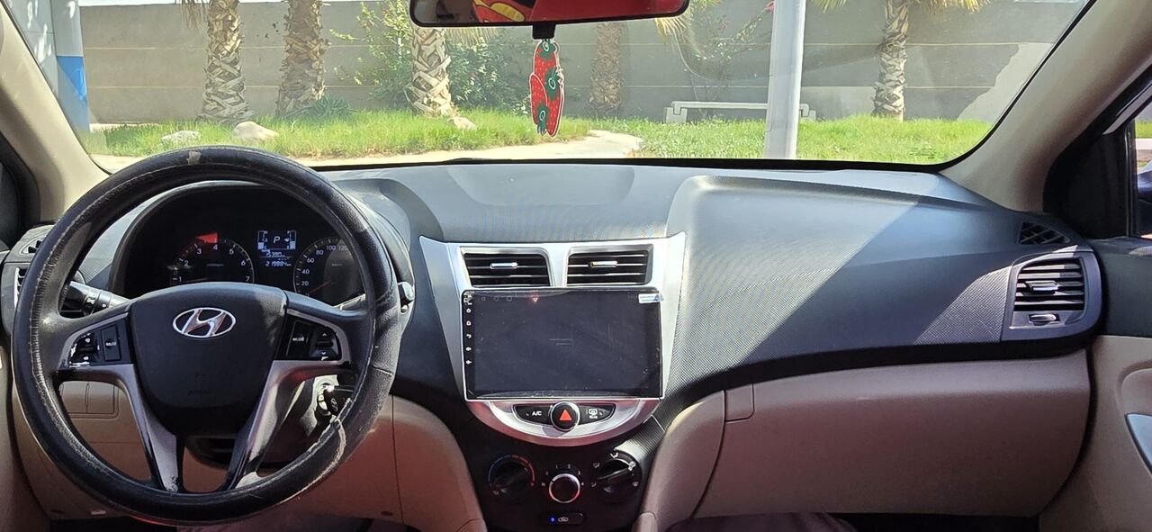 Al Iskan, Vehicles, Cars & Trucks , SAR 21000,  Hyundai Accent,  2016,  Automatic,  245000 KM,   White Colour  Model