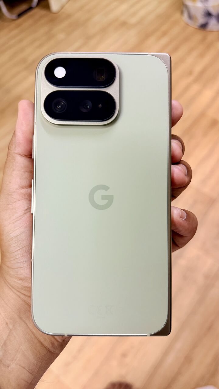 Al Aziziyah, Mobile Phones, SAR 6400,  Google Pixel 11 Pro Fold, Olive, 256 GB