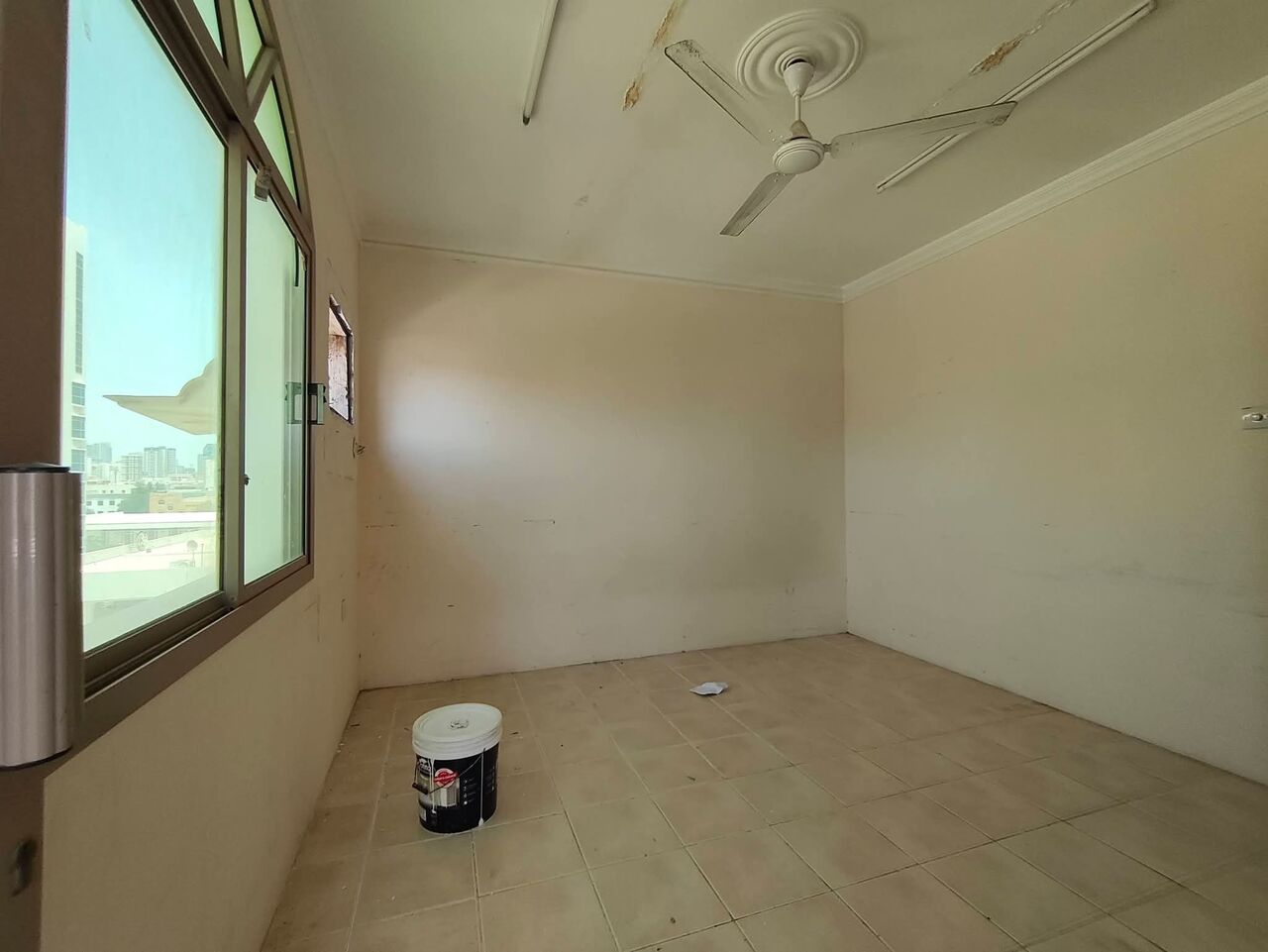 Manama, Apartments, Flats, Houses & Villas, BHD 220/year,  2 BR,  Um Al Hassam:- 2Bhk Unfurnished Flat On Rent With Ewa..