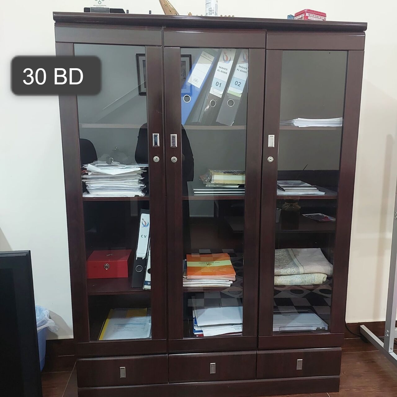 Manama, Furniture, BHD 20,  Used Office Furnitures For Sale Starting From 20bd