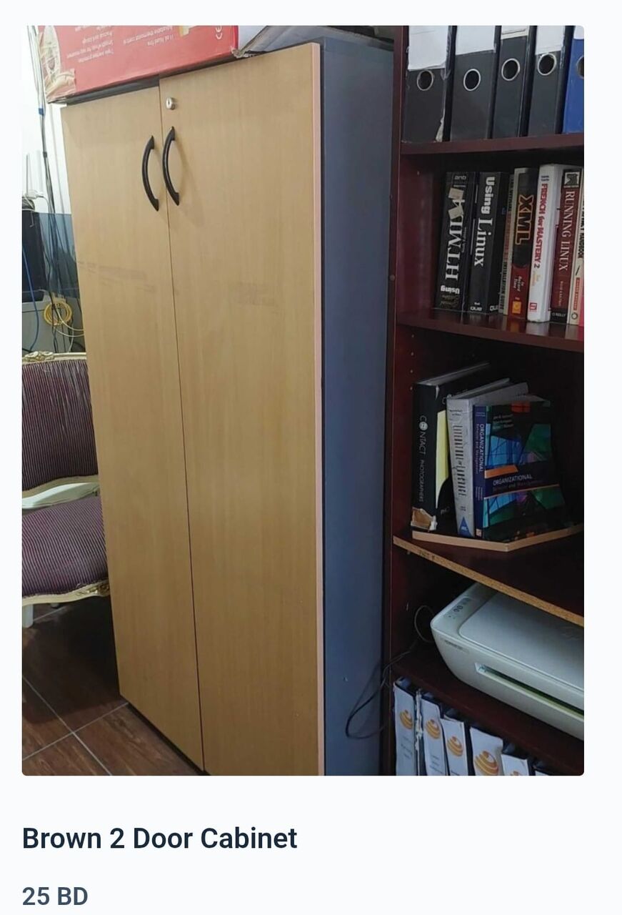 Manama, Furniture, BHD 20,  Used Office Furnitures For Sale Starting From 20bd
