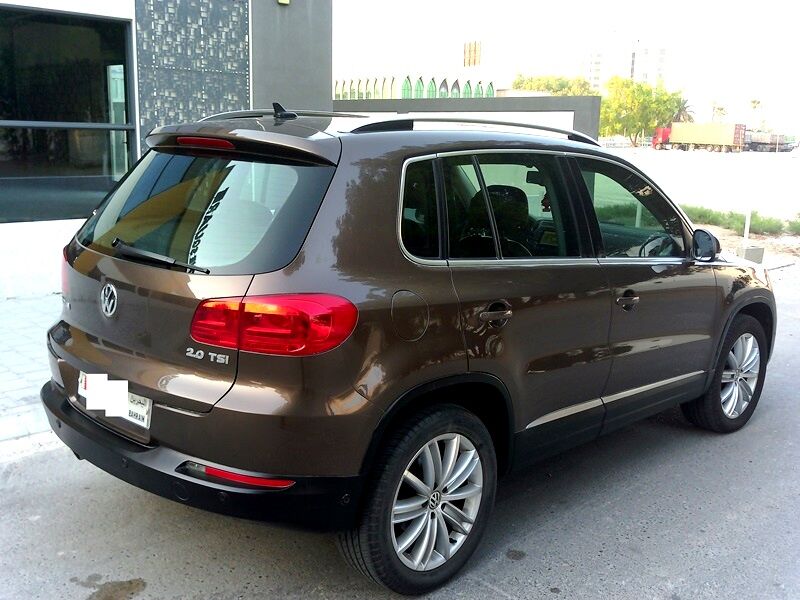 Zinj, Vehicles, Cars & Trucks , BHD 1950,  Volkswagen Tiguan,  2012,  Automatic,  177500 KM,   FULL OPTION FOR SALE