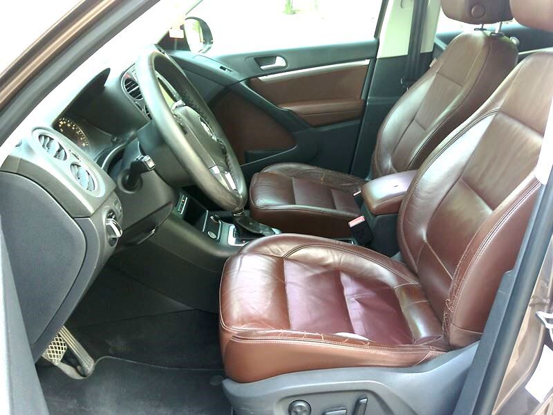 Zinj, Vehicles, Cars & Trucks , BHD 1950,  Volkswagen Tiguan,  2012,  Automatic,  177500 KM,   FULL OPTION FOR SALE