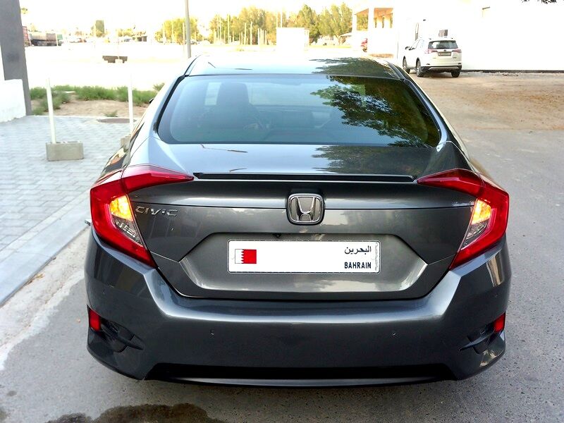 Manama, Vehicles, Cars & Trucks , BHD 4500,  Honda Civic,  2018,  Automatic,  117000 KM,   Second Owner Fully Agency Services Very Neat Clean Car For Sale!