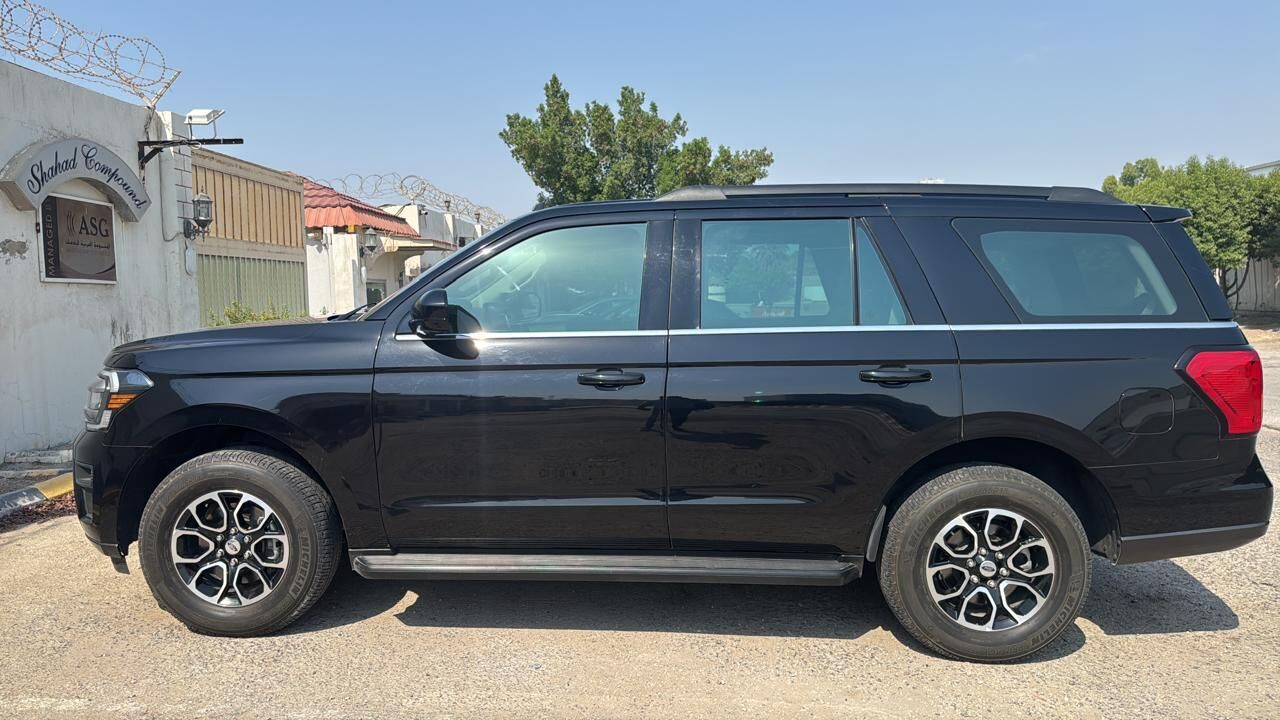 Isa Town, Vehicles, Cars & Trucks , BHD 13800,  Ford Expedition,  2024,  Automatic,  51000 KM,  For Sale    Under Warranty