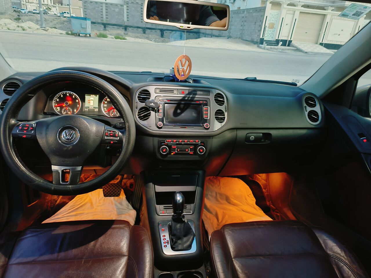 Dammam, Vehicles, Cars & Trucks , SAR 19000,  Volkswagen Tiguan,  2013,  Automatic,  220500 KM,