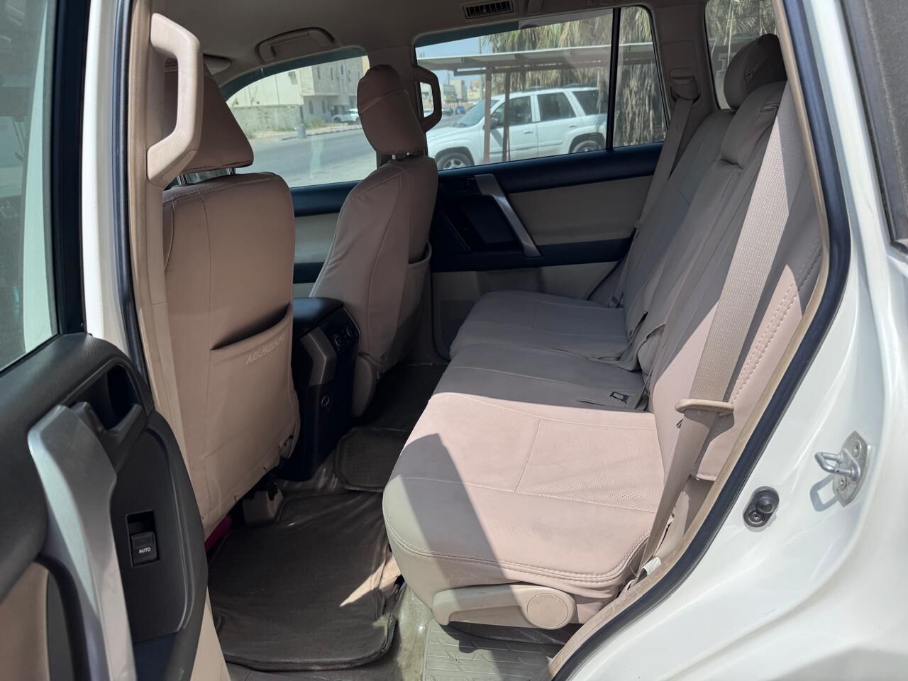 Al Rakah Al Shamaliyah, Vehicles, Cars & Trucks , SAR 51000,  Toyota Prado,  2011,  Automatic,  398700 KM,    For Sale - SAR 51000