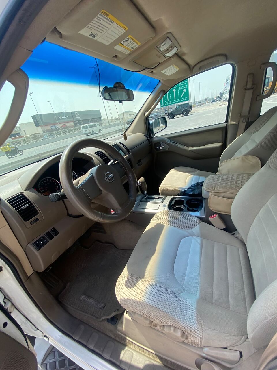 Manama, Vehicles, Cars & Trucks , BHD 1150,  Nissan Pathfinder Armada,  2008,  Automatic,  196500 KM,  Nissan Pathfinder  (White)