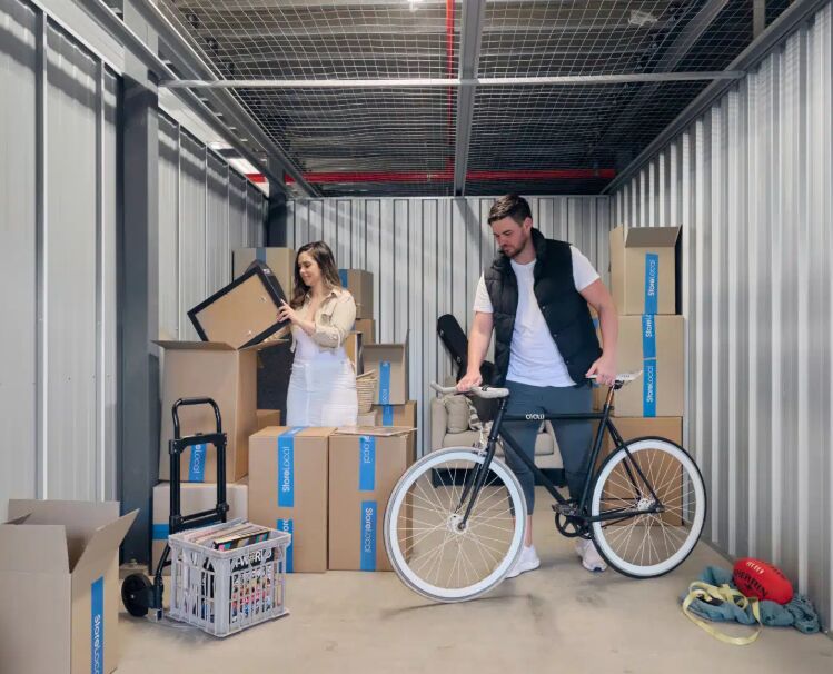 New York, Business, StoreLocal Narre Warren