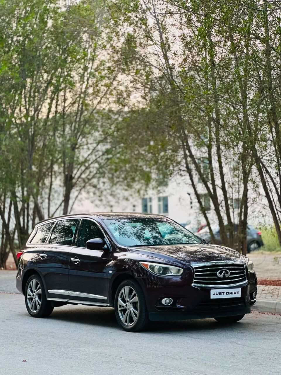 Segaya, Vehicles, Cars & Trucks , BHD 3750,  Infiniti QX60,  2015,  Automatic,  154000 KM,    MODEL FULL OPTION 7 SEATER SUV CALL OR WHATSAPP ON 35400768 ,33665080