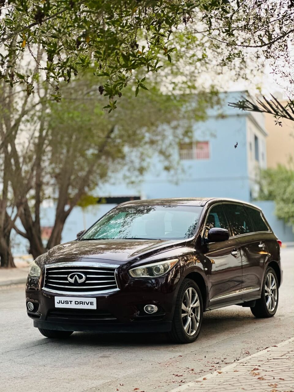Segaya, Vehicles, Cars & Trucks , BHD 3750,  Infiniti QX60,  2015,  Automatic,  154000 KM,    MODEL FULL OPTION 7 SEATER SUV CALL OR WHATSAPP ON 35400768 ,33665080