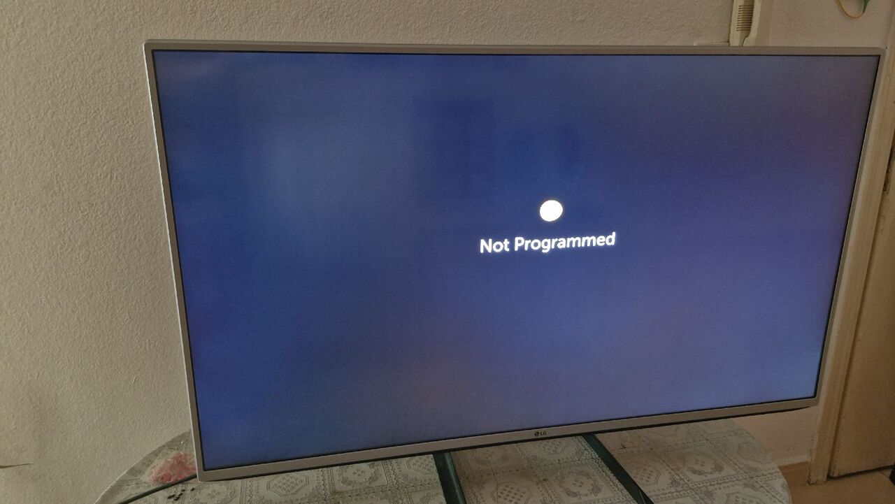 Riyadh, Electronics, SAR 600,  LG . Full HD 49.Inch TV