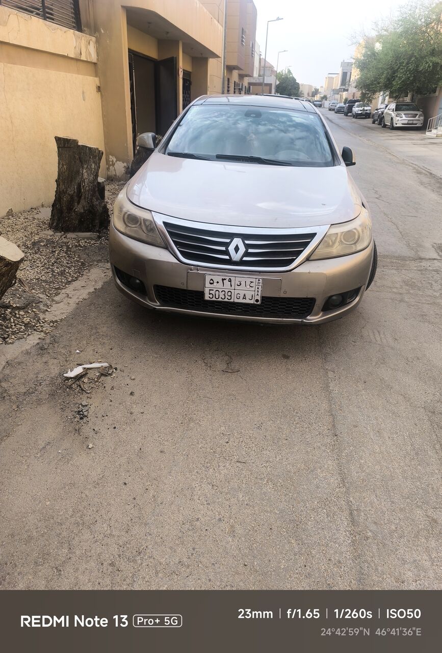 Riyadh, Vehicles, Cars & Trucks , SAR 11000,  Renault Safrane,  2012,  Automatic,  196000 KM,   For Sale