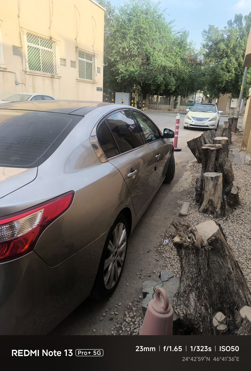Riyadh, Vehicles, Cars & Trucks , SAR 11000,  Renault Safrane,  2012,  Automatic,  196000 KM,   For Sale