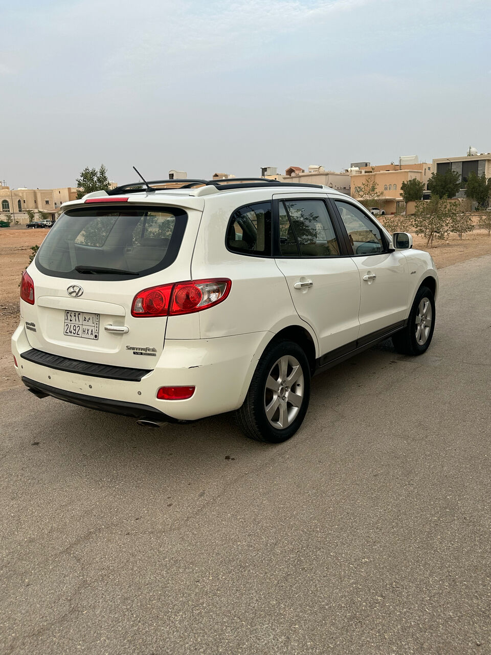 Riyadh, Vehicles, Cars & Trucks , SAR 22000,  Hyundai Santa Fe,  2008,  Automatic,  208000 KM,  HYUNDAI SANTAFE
