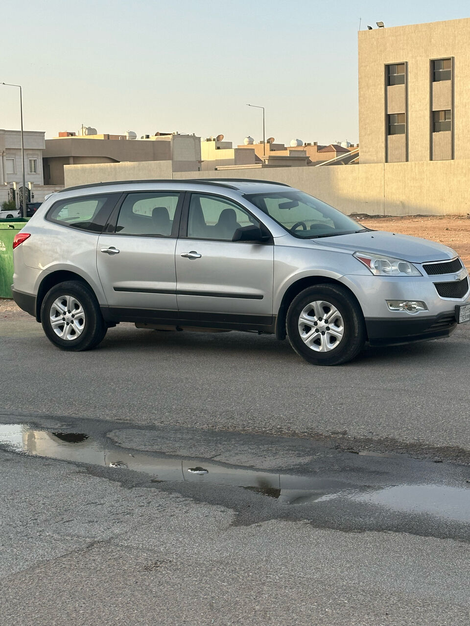 Riyadh, Vehicles, Cars & Trucks , SAR 25000,  Chevrolet Traverse,  2012,  Automatic,  96000 KM,