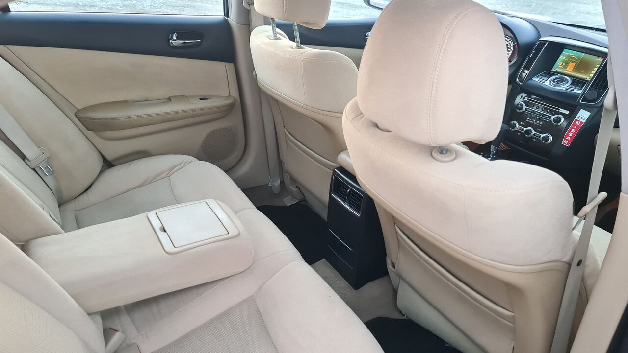 Juffair, Vehicles, Cars & Trucks , BHD 1250,  Nissan Maxima,  2011,  Automatic,  180 KM,   Full Option Instalments Option Available