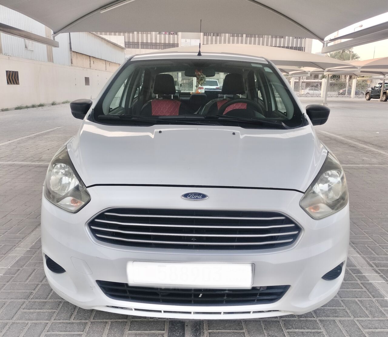 Salmaniya, Vehicles, Cars & Trucks , Ford F,  2016,  Automatic,  94000 KM,   Igo